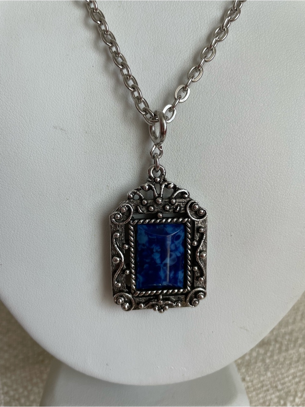Sarah Coventry Silver Necklace with Blue Lucite Double-Sided Pendant 30" L